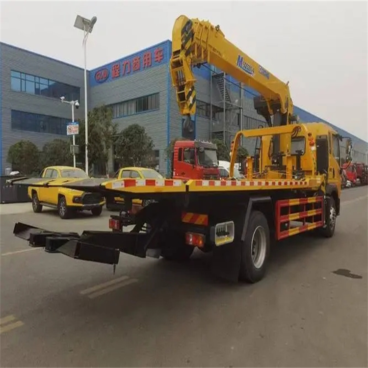 文城镇附近小随车吊出租电话，轻松解决搬运烦恼