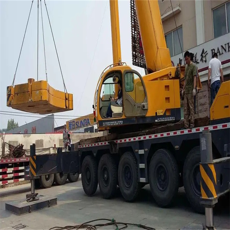 文城镇当地吊车出租|机器吊装|75吨|工厂搬迁服务