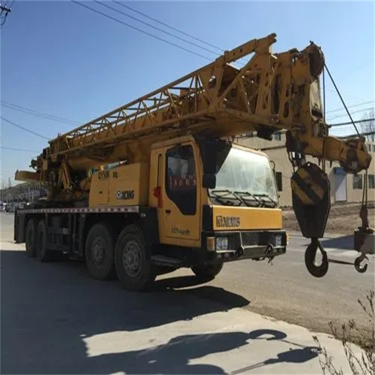 文城镇哪里有专业吊车出租